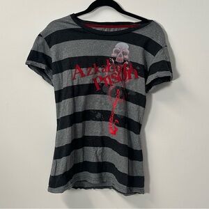 '14 UNIVERSAL STUDIOS women's grey red harry potter azkaban prison tee, XL.